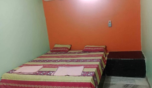 Family Single Room