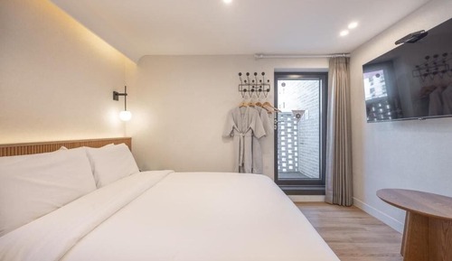 *Open Special Rate* Premium Terrace Double (OTT 6 Types + Premium ACE Bed/Bedding + Terrace)