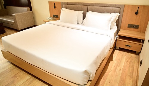 Deluxe Room, City View