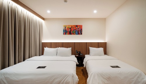 Superior Twin Room, Multiple Beds, Non Smoking, Private Bathroom