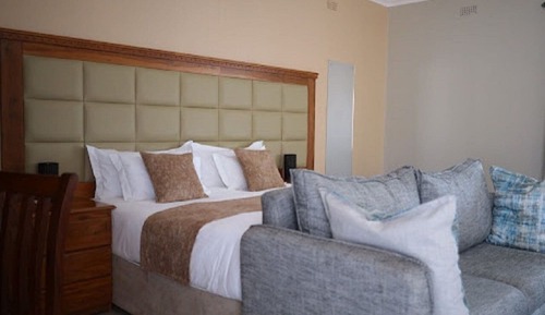 Family Apartment, 2 Bedrooms, Private Bathroom, Garden View