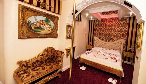 Luxury Double Room, Courtyard View