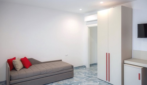 Deluxe Room, City View