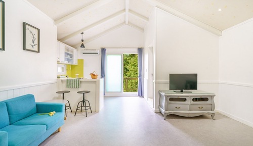 Basic Room, 1 Bedroom (daisy)