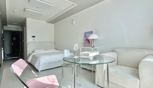 Deluxe Double Room, City View