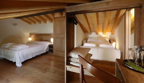 Exclusive Apartment, Garden View