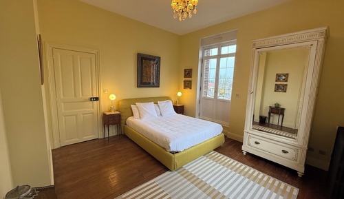 Deluxe Double Room, Garden View