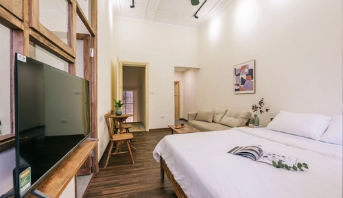 Club Apartment, 3 Bedrooms, Balcony, Garden View