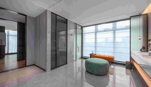 Signature Single Room, City View