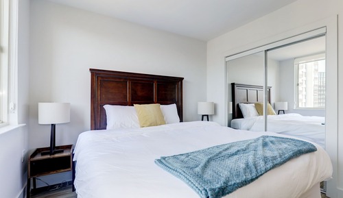 Deluxe Apartment, City View