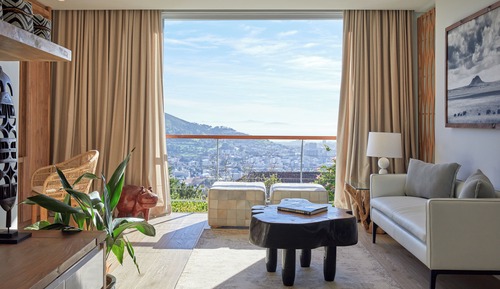 Superior Suite, City View