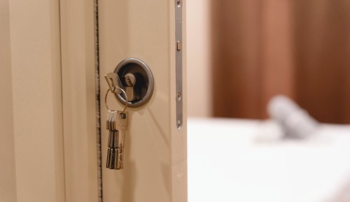 Classic Room, Pool View