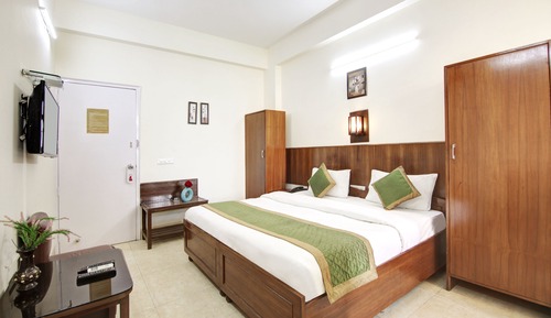 Deluxe Double Room, Balcony, Garden View