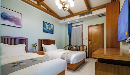 Classic Twin Room