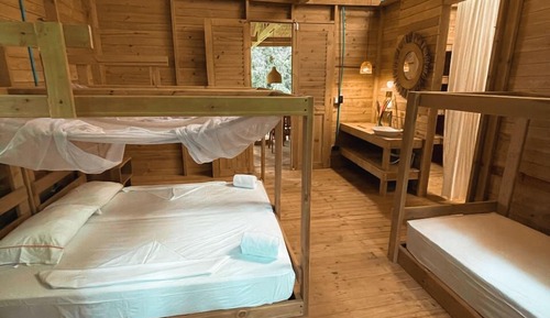 Comfort Quadruple Room, Mountain View