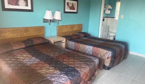 Standard Room, 2 Queen Beds, Smoking