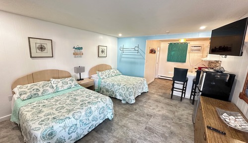 Double Queen Room with Pool View