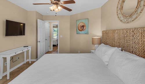 Condo, Multiple Beds, Balcony, Pool View (Beachside Villas 1122)