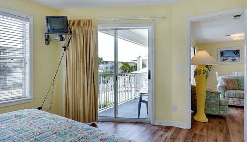 Condo, Multiple Beds, Patio, Pool View (Beachside Villas 921)