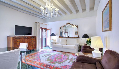 Apartment, Canal View