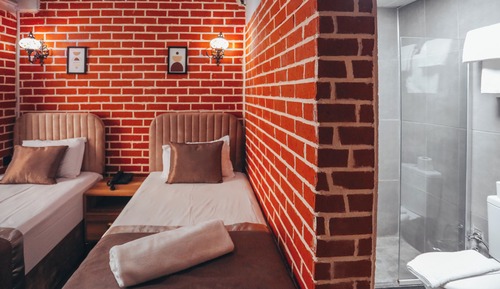 Comfort Twin Room, City View