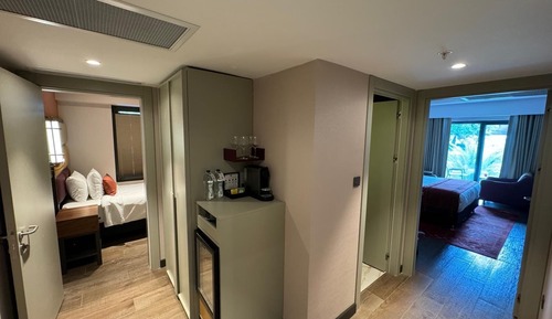 Family Room, Multiple Beds, Balcony, Garden View
