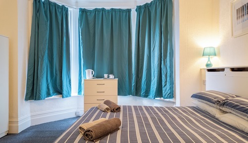 Basic Double Room, Ensuite