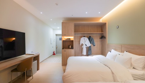 Junior Suite Twin Room