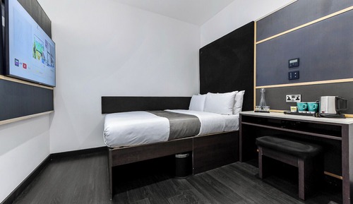 Double Room Accessible, No Windows