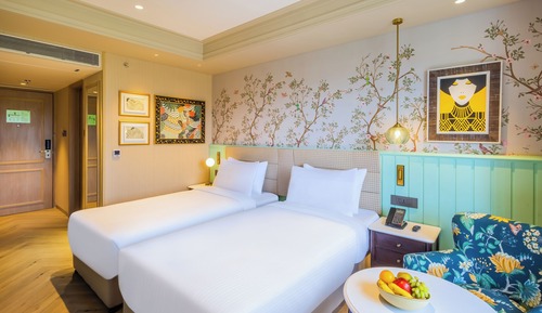 Deluxe Room, Hill View