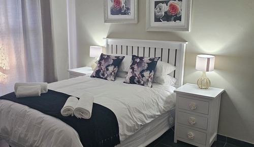 Deluxe Apartment, 2 Bedrooms, Non Smoking, Mountain View