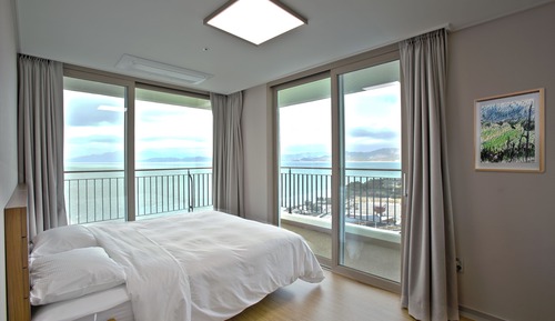 Suite (34py Cooking Allowed)