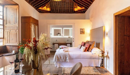 Family Double Room, City View