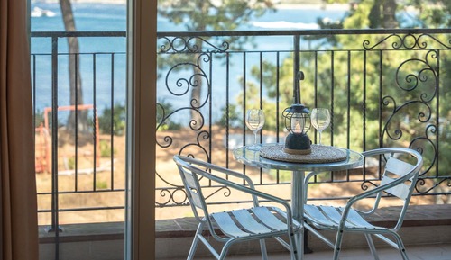 Basic Room, 1 Bedroom (seomhyanggi  302)