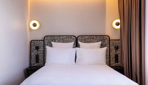 Superior Room, 1 King Bed, Mobility Accessible