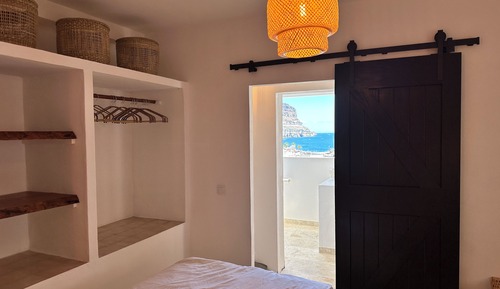 Exclusive Apartment, 2 Bedrooms, Ocean View, Sea Facing