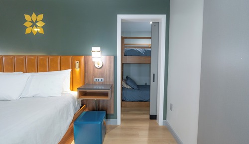 Family Suite - Bunkbeds - 106 - 204