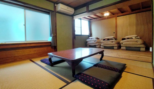 Japanese-style Quadruple Room, Non Smoking, Shared Bathroom