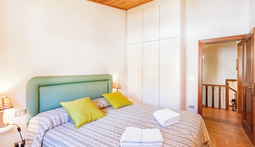 Standard House, 3 Bedrooms, 2 Bathrooms, Mountainside (Casa Acone In Mugello - Near Florence)