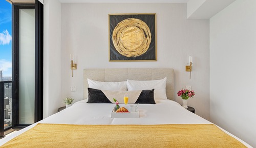 Deluxe Apartment, 1 King Bed with Sofa bed, Bay View3615