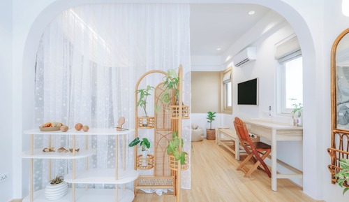 Design Honeymoon Studio with Balcony