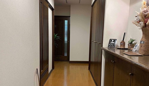 Apartment (4)