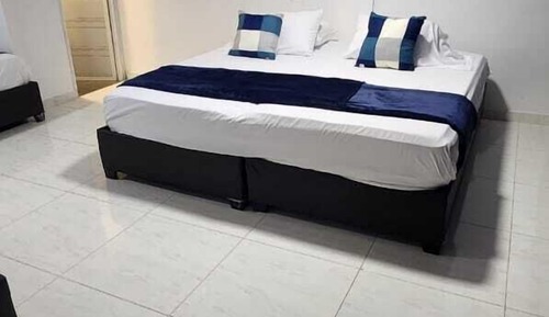 Double or Twin Room, 2 Twin Beds, Private Bathroom