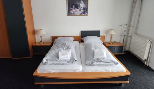 Basic Twin Room, Non Smoking