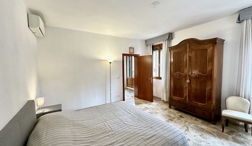 Traditional Apartment