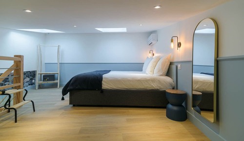 Superior Apartment