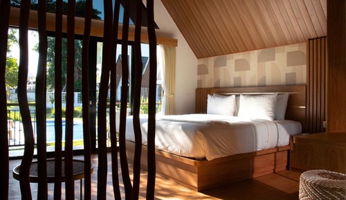 Luxury Double Room, 1 King Bed, Terrace, Garden View