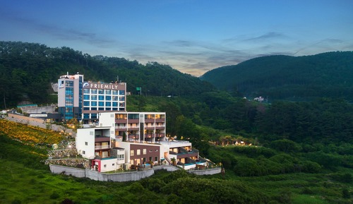 Hotel Friend Standard Room (Non Ocean View)