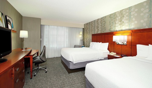Room, 2 Queen Beds, Non Smoking