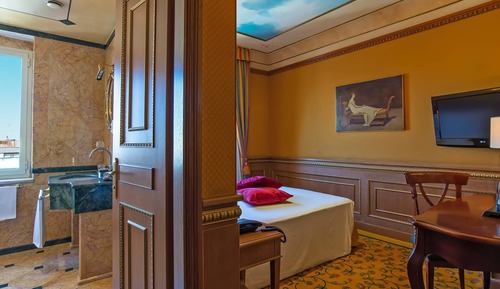 Panoramic Double Room